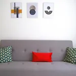 Yeshill Apartments